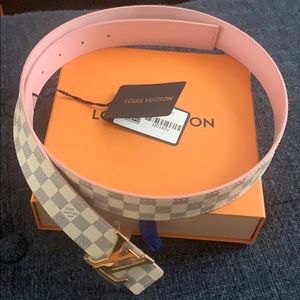 Louis Vuitton NWT 30mm reversible belt